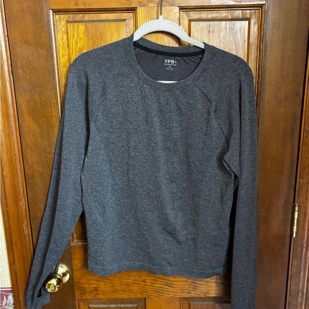 Abercrombie & Fitch YPB Dark Gray Long Sleeve Shirt